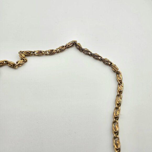 Vintage Brown Marbled Acrylic Box Clutch with Gold Chain Strap - Picture 16 of 16